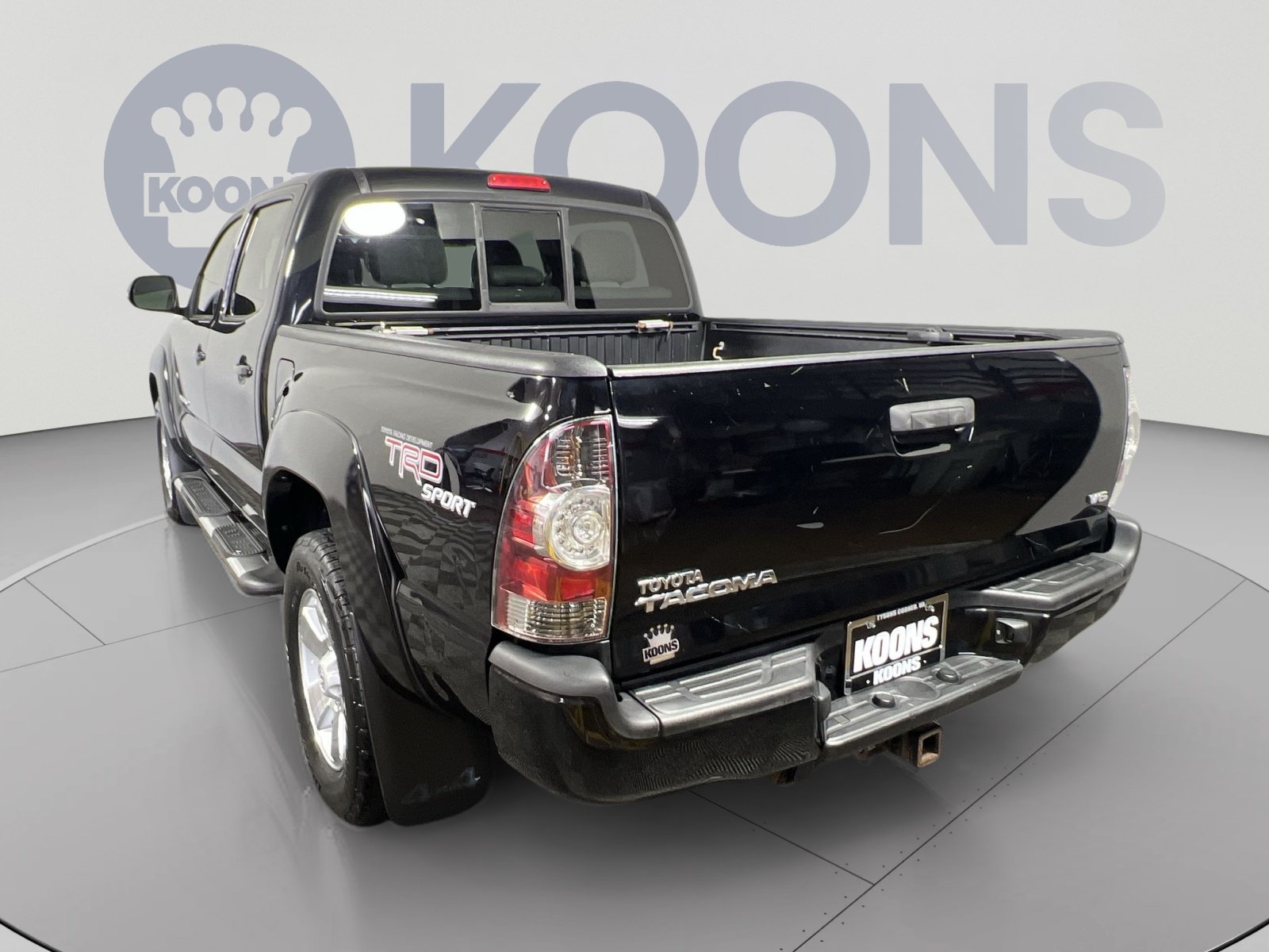 Used 2013 Toyota Tacoma 4x4 Double Cab w/ TRD Sport Pkg image 4
