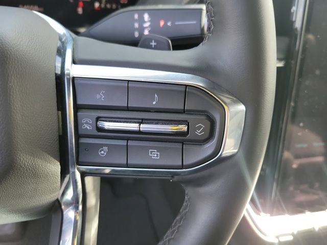 Certified 2025 GMC Yukon XL Denali image 31