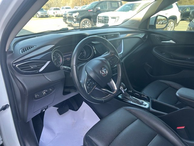 Used 2022 Buick Encore GX Essence image 13