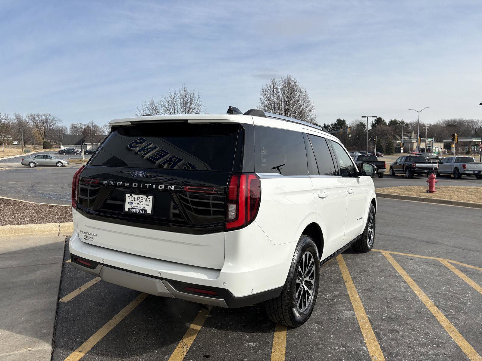 Certified 2025 Ford Expedition Platinum image 6