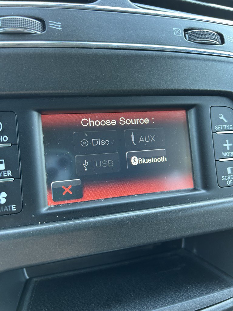 Used 2018 Dodge Journey SXT AWD/4WD image 8