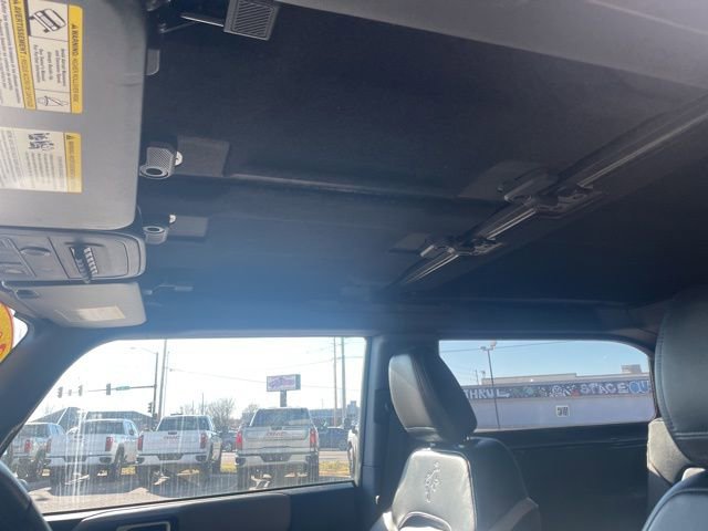 Used 2023 Ford Bronco Wildtrak image 39
