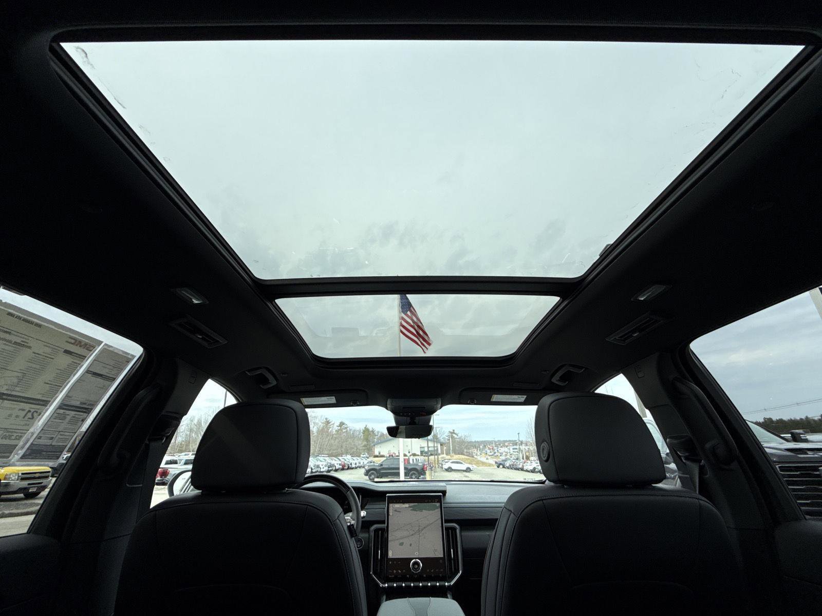 New 2026 GMC Acadia AT4 w/ Super Cruise Package image 37