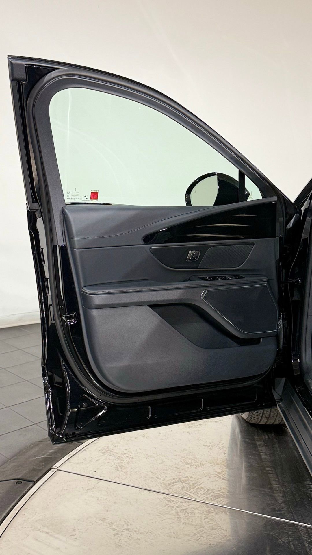 New 2026 Lincoln Nautilus Premier w/ Jet Appearance Package image 38