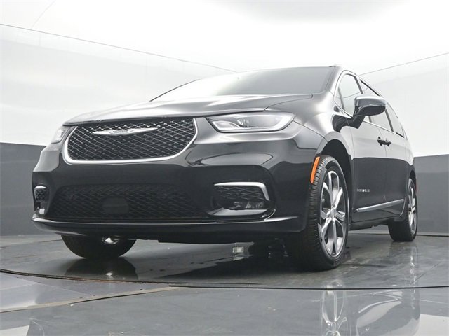 New 2026 Chrysler Pacifica Pinnacle image 46