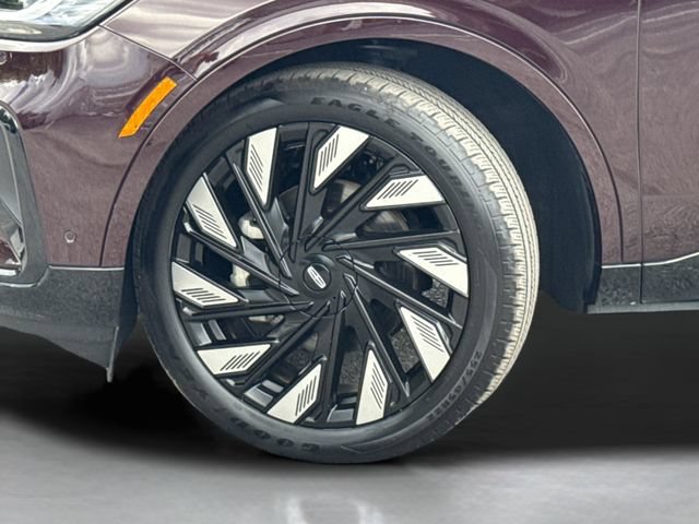 Used 2024 Lincoln Nautilus Reserve w/ Equipment Group 202A AWD/4WD image 47