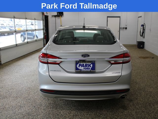 Used 2018 Ford Fusion S FWD image 4