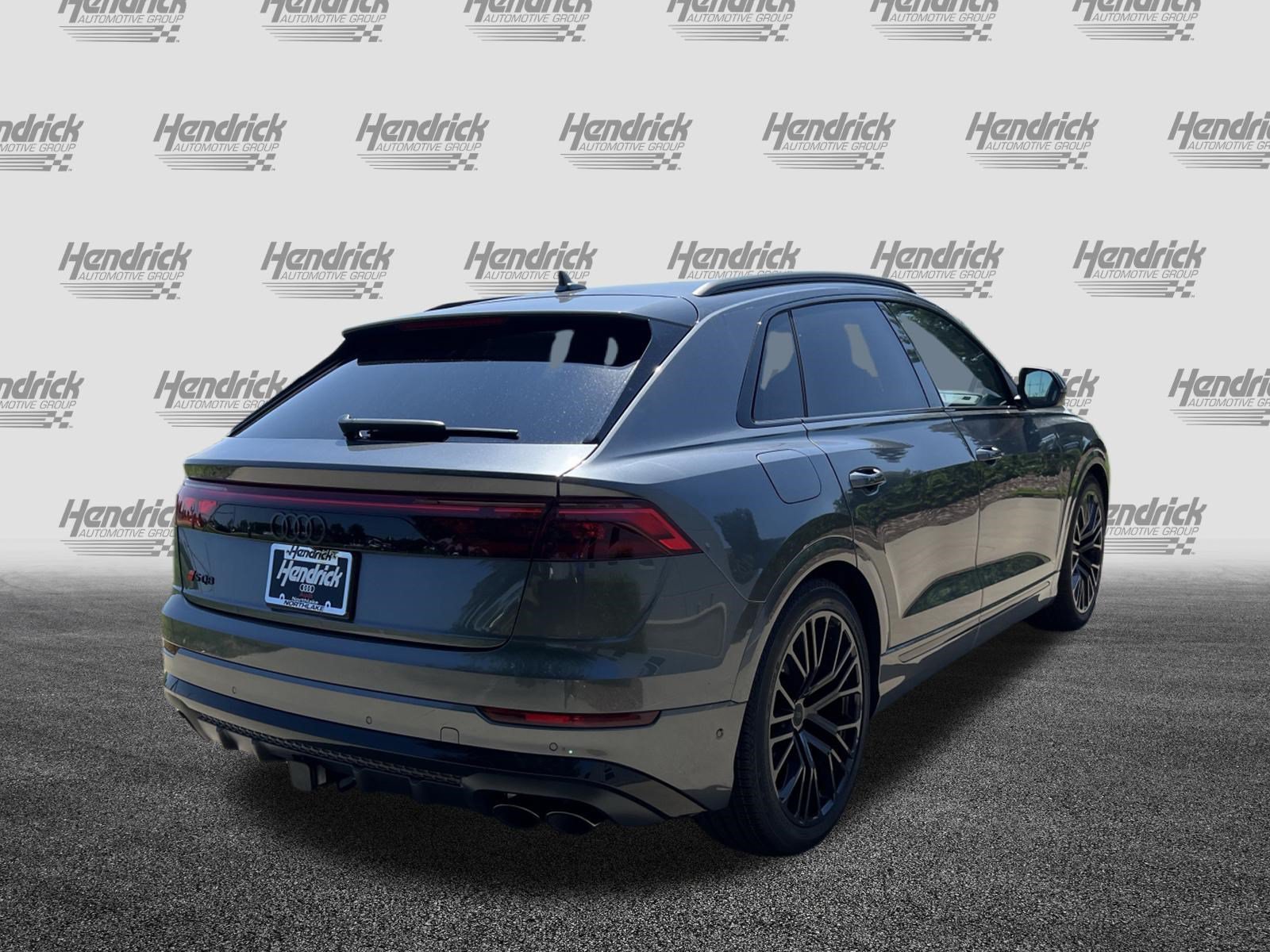 New 2026 Audi SQ8 Prestige AWD/4WD image 9