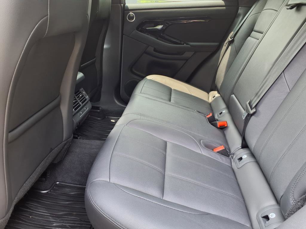 Certified 2025 Land Rover Range Rover Evoque S image 5