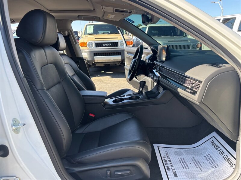 Used 2024 Honda Civic Touring image 12