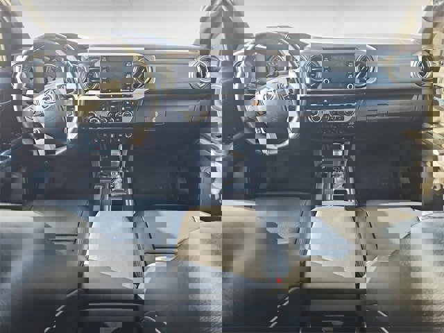 Used 2023 Toyota Tacoma Limited image 10