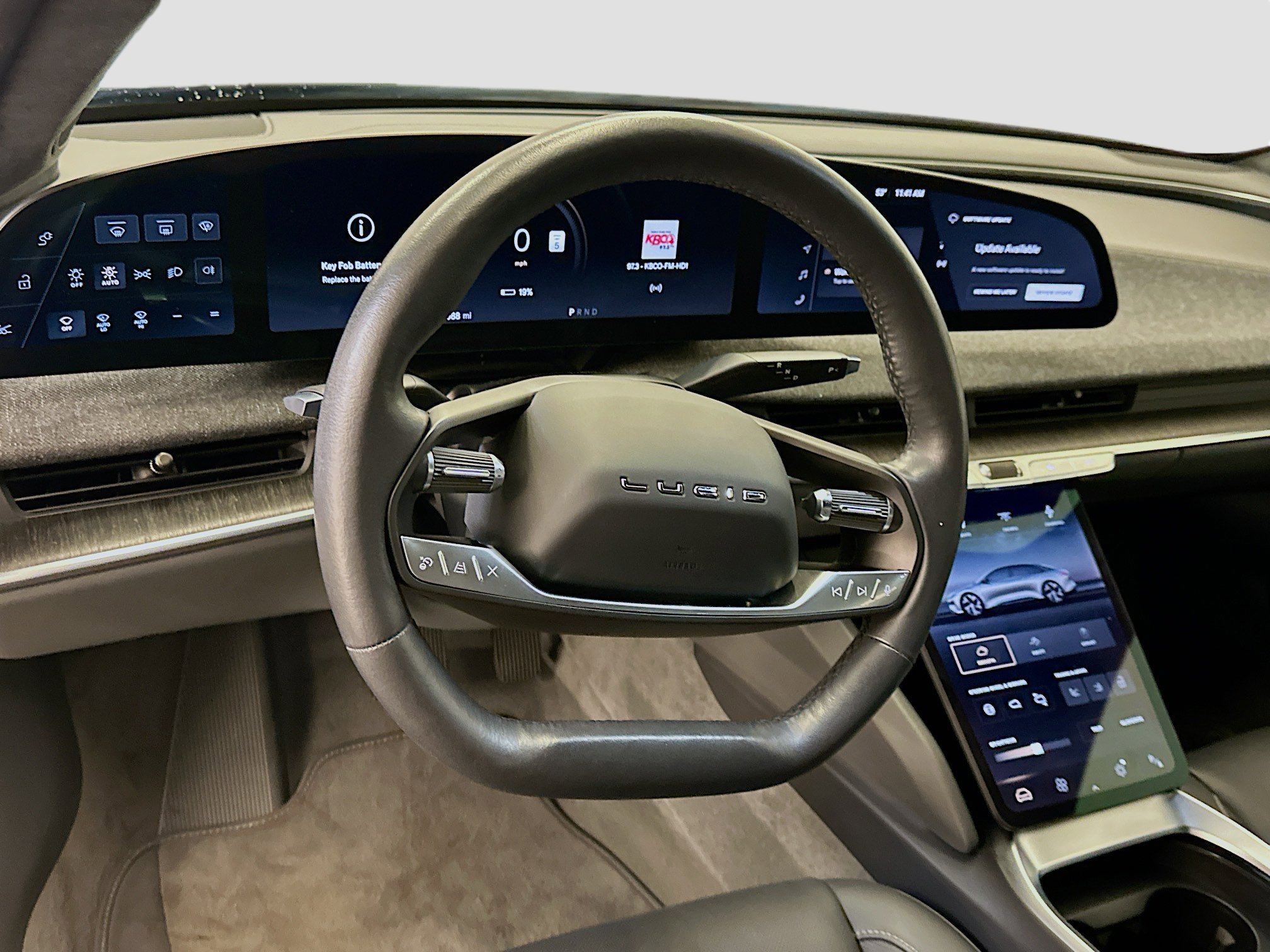 Used 2024 Lucid Air Touring AWD/4WD image 18