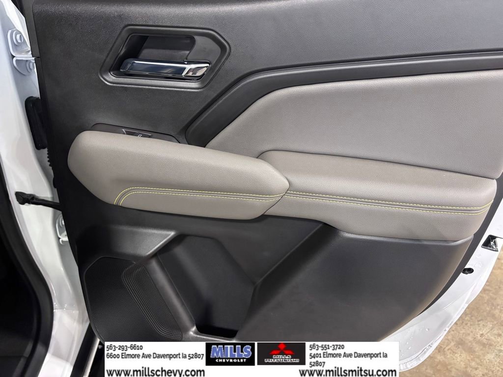 Used 2026 Chevrolet Colorado ZR2 w/ Technology Package image 14