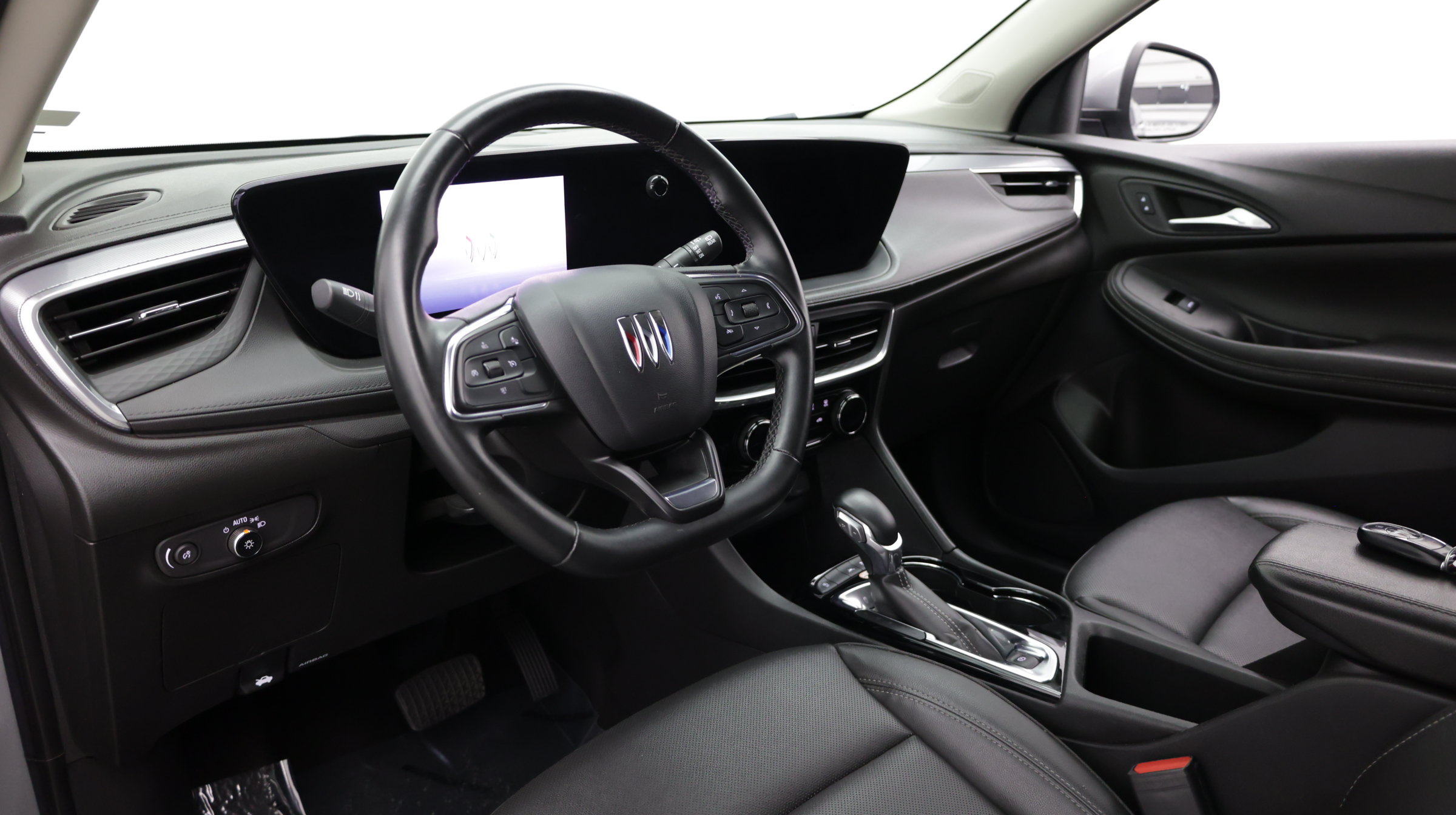 Used 2024 Buick Encore GX Sport Touring FWD image 14