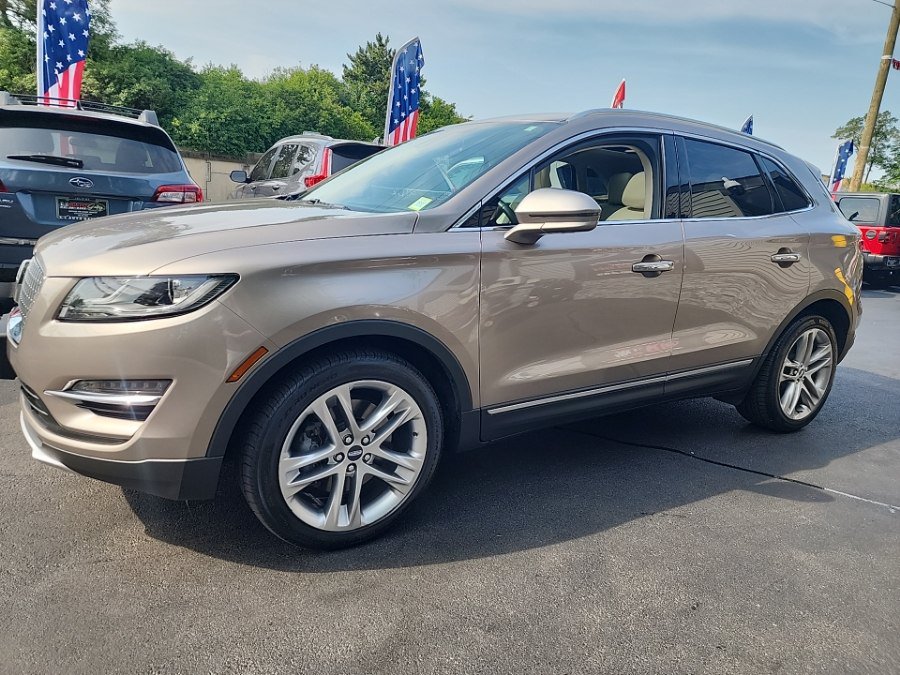 Used 2019 Lincoln MKC Reserve w/ MKC Climate Package AWD/4WD image 10