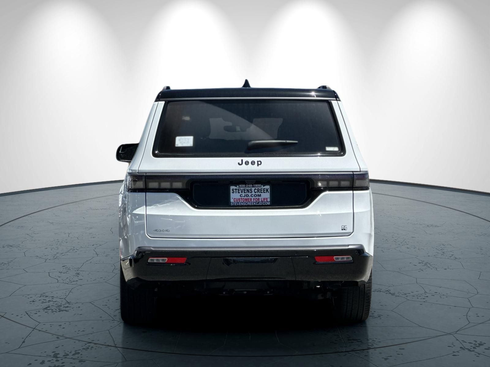New 2026 Jeep Grand Wagoneer 4WD image 5