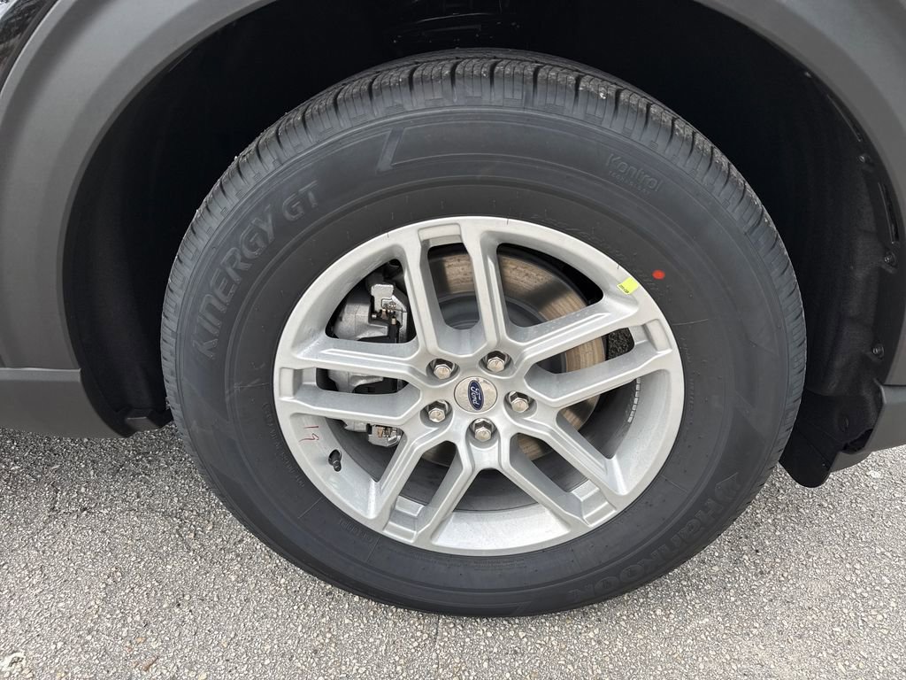 New 2026 Ford Explorer Active image 11