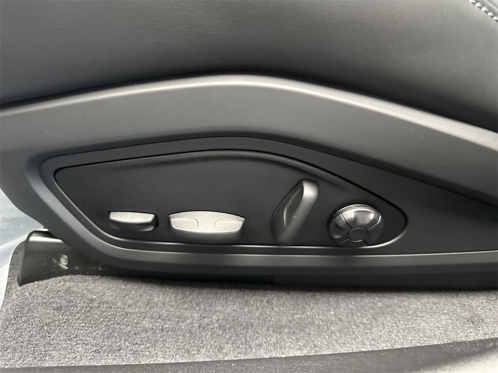 New 2025 Audi RS e-tron GT performance image 12