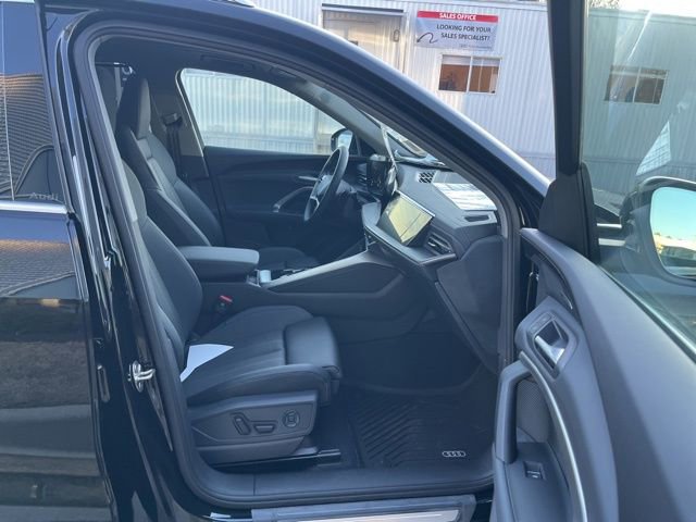 New 2025 Audi Q5 Prestige image 30