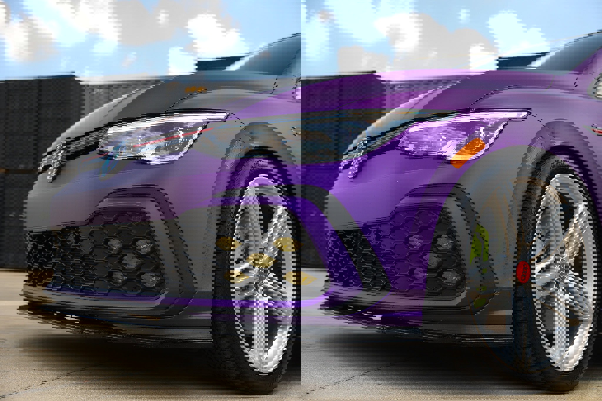 Used 2023 Volkswagen GTI SE w/ SE Leather Package image 39