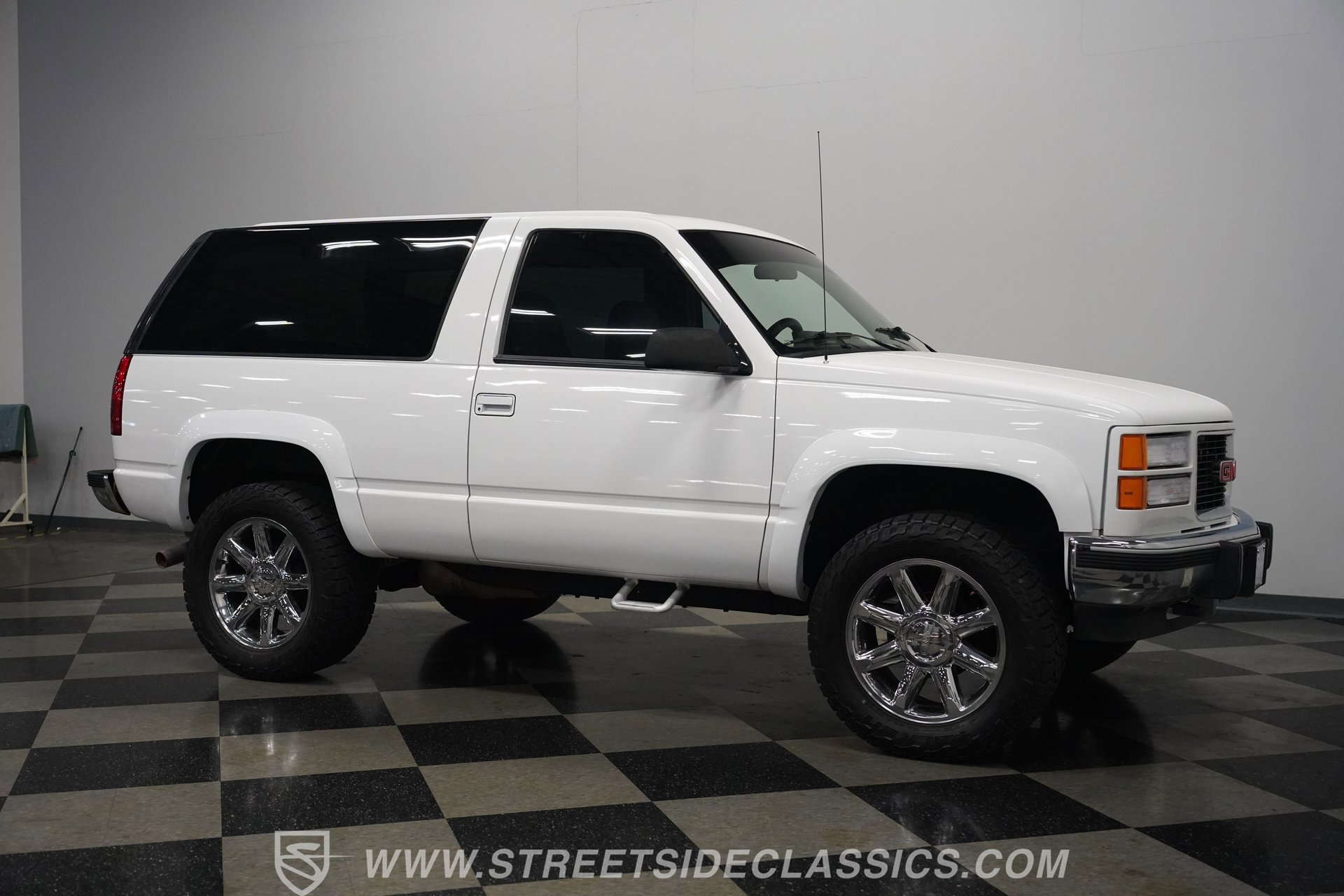 Used 1994 GMC Yukon 4WD 2-Door image 18