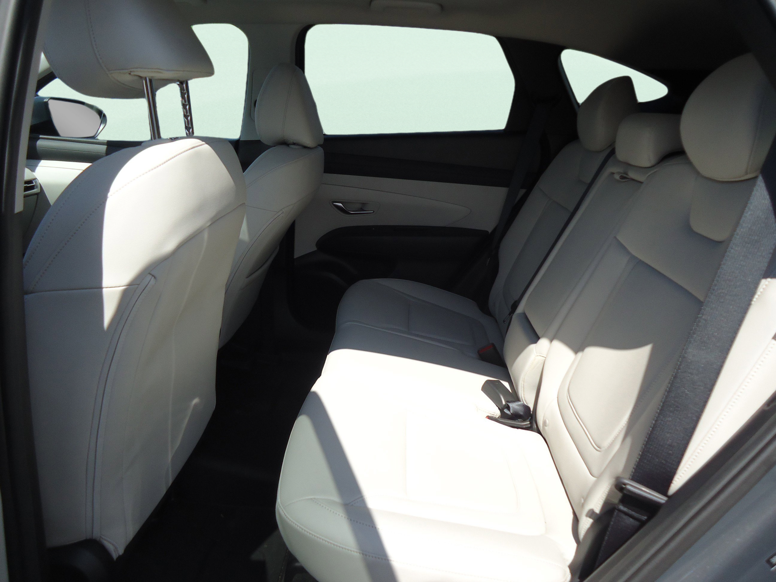 Used 2025 Hyundai Tucson SEL AWD/4WD image 28