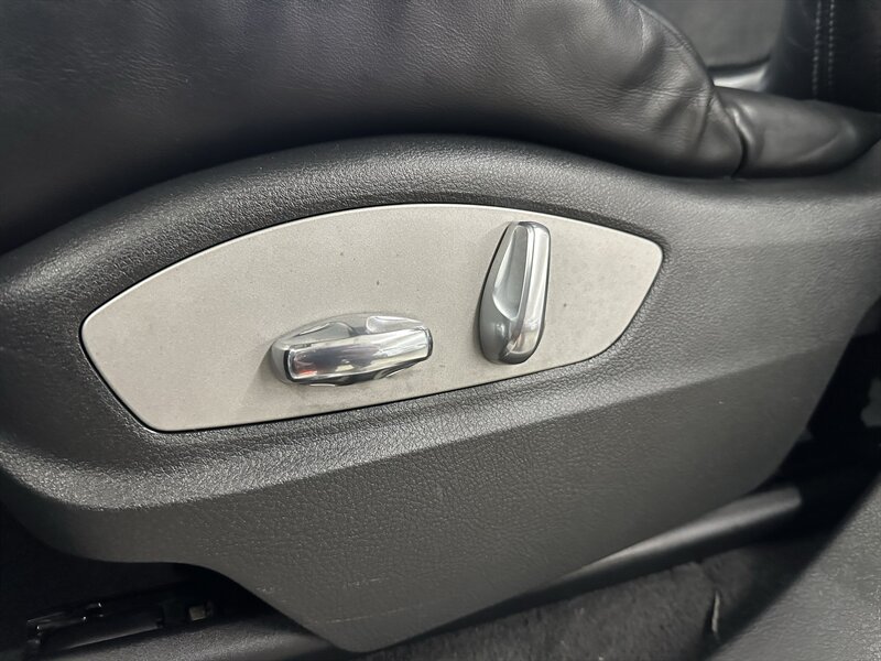 Used 2013 Porsche Cayenne GTS AWD/4WD image 34
