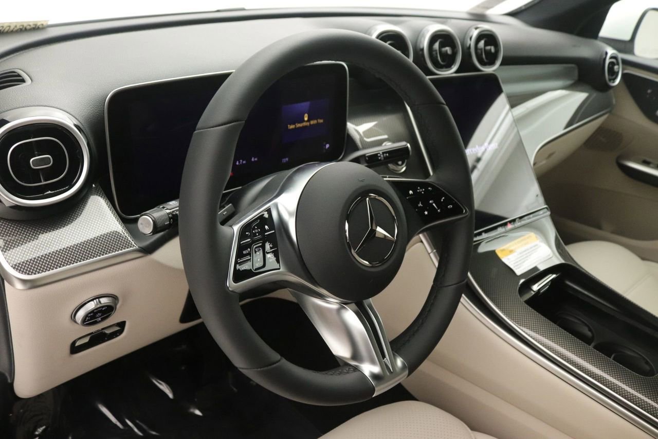 New 2026 Mercedes-Benz GLC 300 image 5