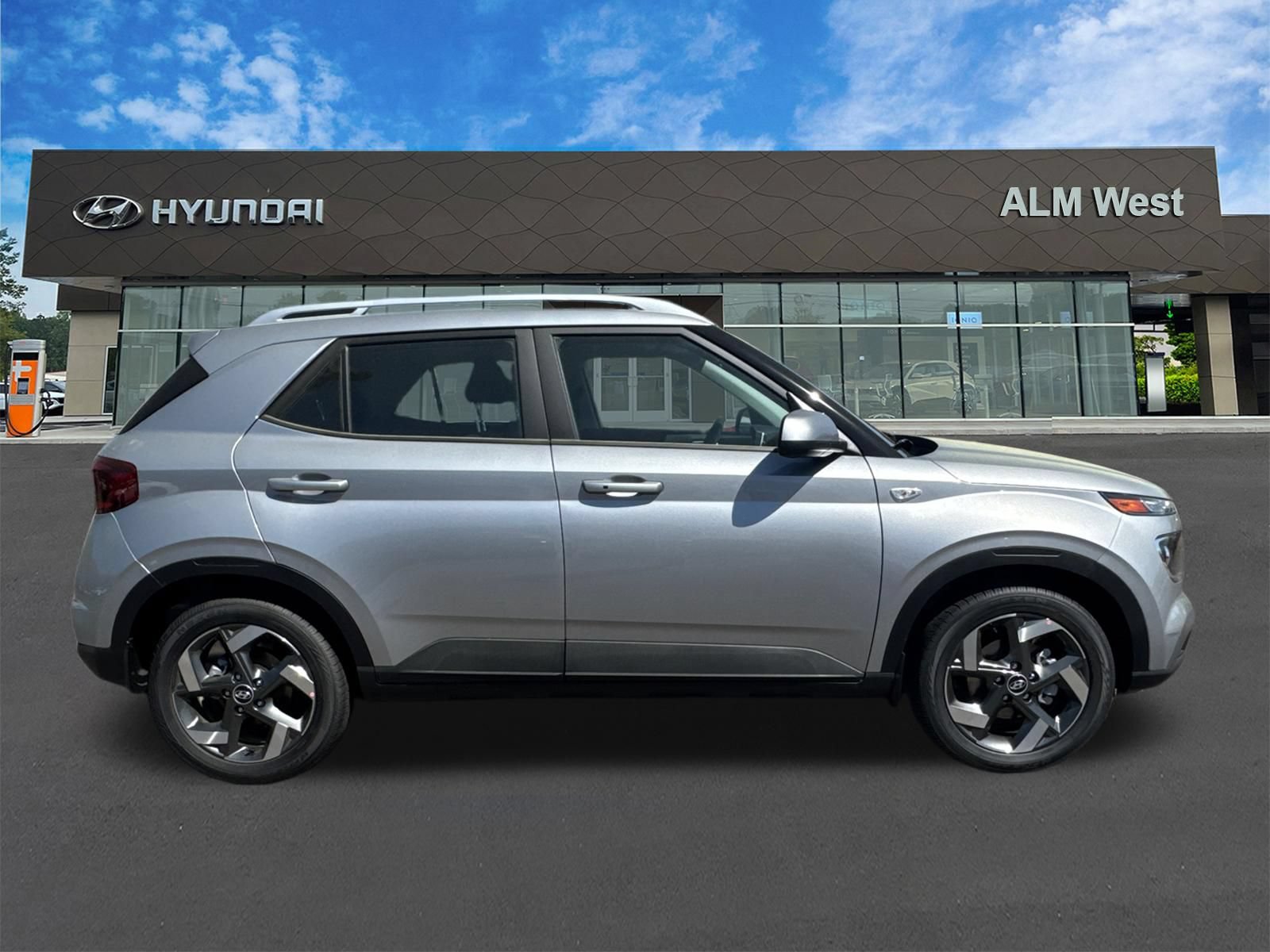 New 2026 Hyundai Venue SEL FWD image 5