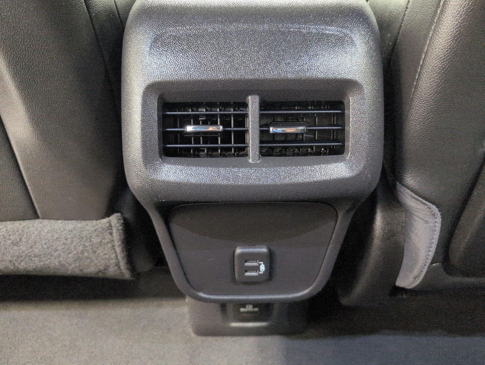 Certified 2022 GMC Terrain SLT w/ Infotainment Package II AWD/4WD image 22