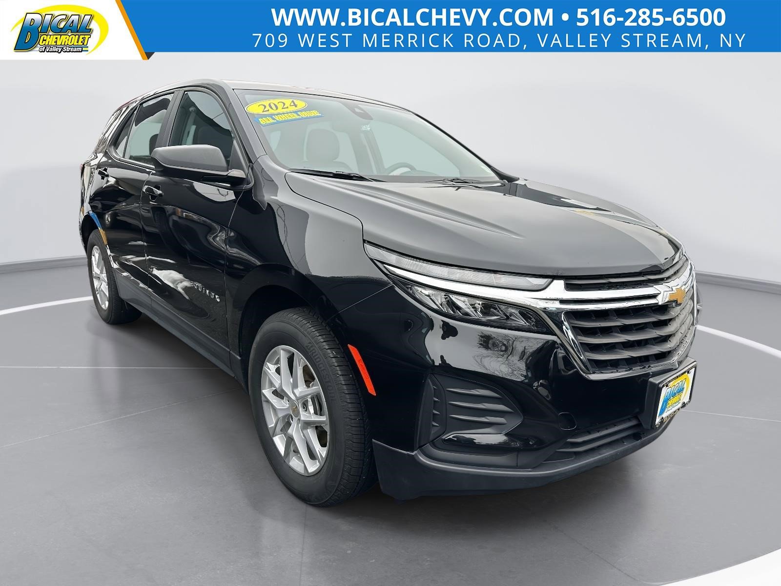 Certified 2024 Chevrolet Equinox LS AWD/4WD image 1