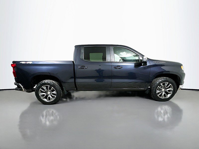 Used 2023 Chevrolet Silverado 1500 LT image 8