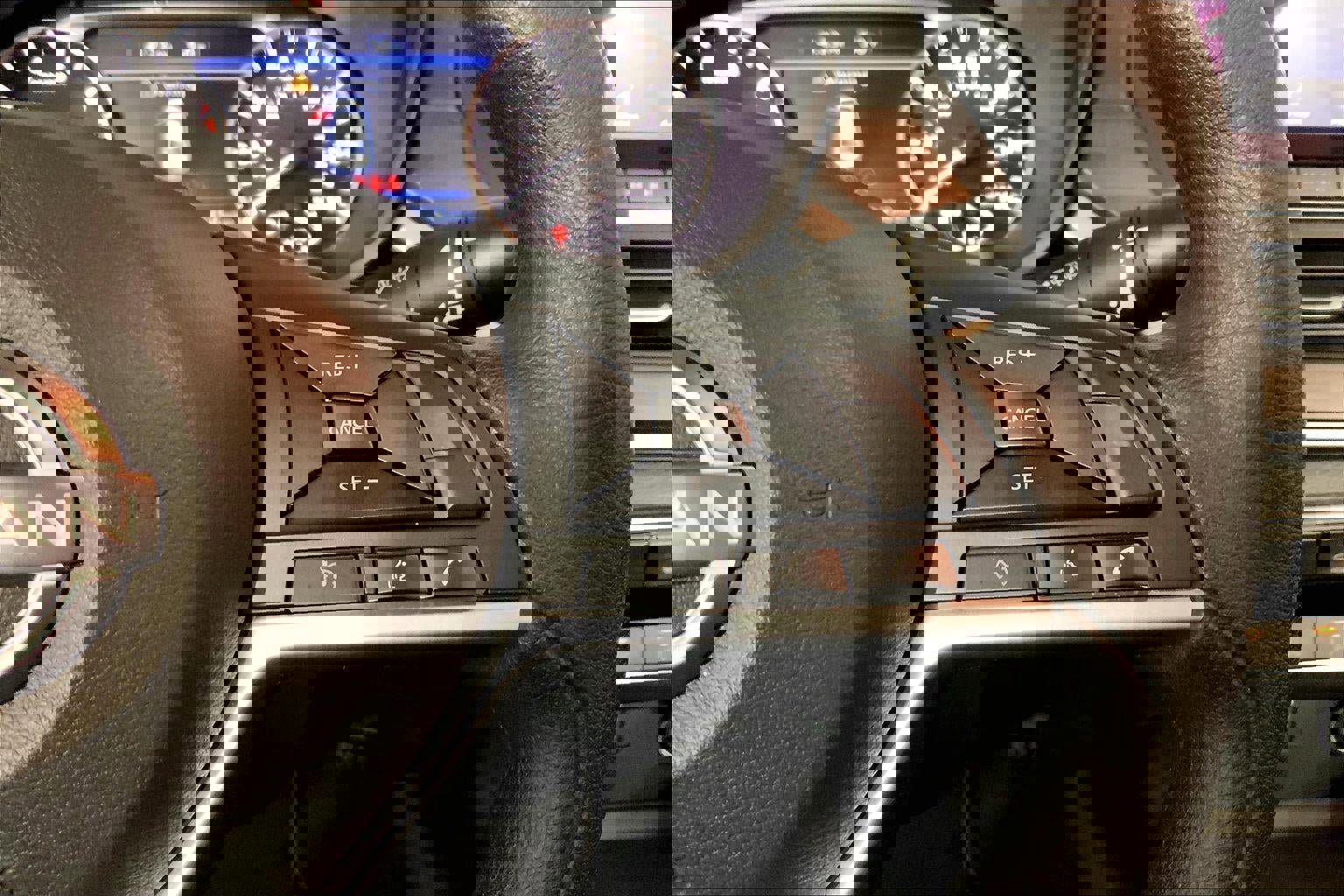 Used 2025 Nissan Altima 2.5 SV image 19