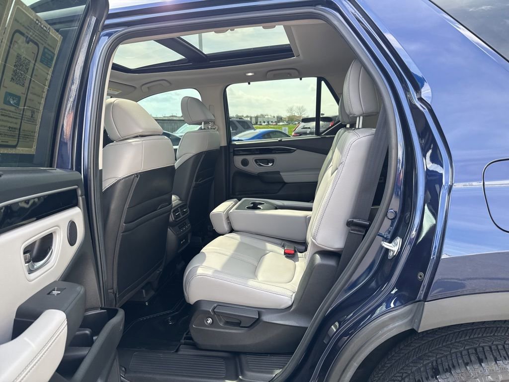 Certified 2023 Honda Pilot Touring image 35