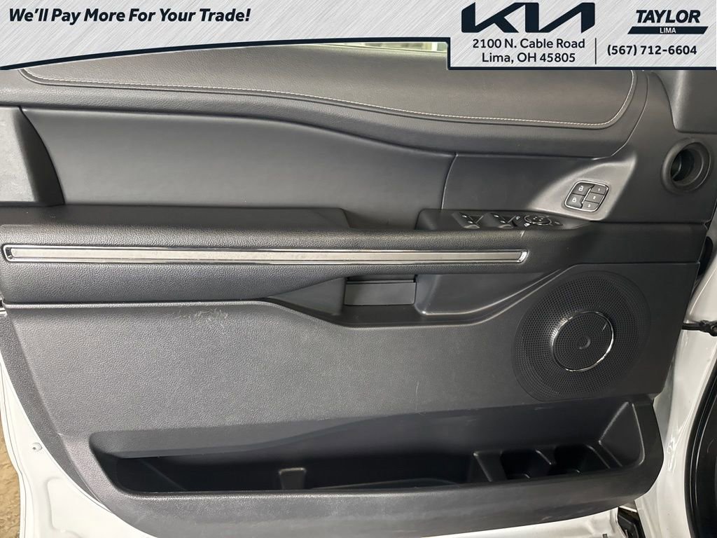 Used 2024 Ford Expedition Max XLT image 26