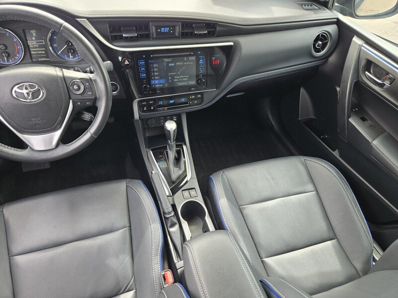 Used 2018 Toyota Corolla XSE w/ Carpet Mat Package (TMS) FWD image 15