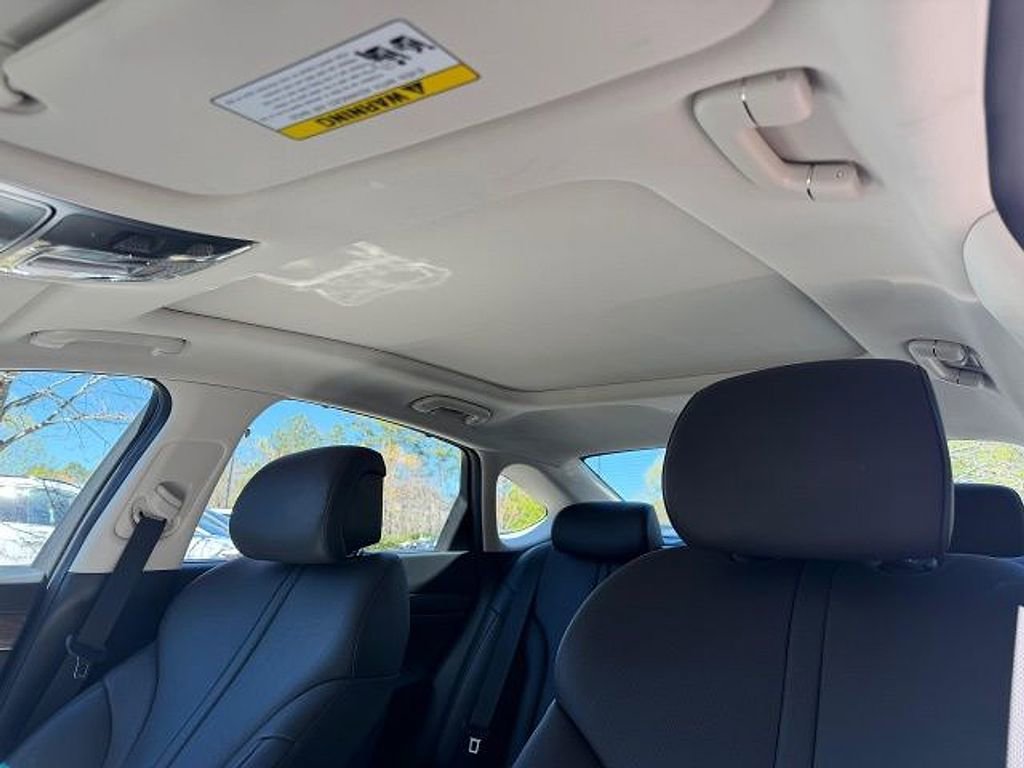 Used 2026 Genesis G80 2.5T Advanced image 8