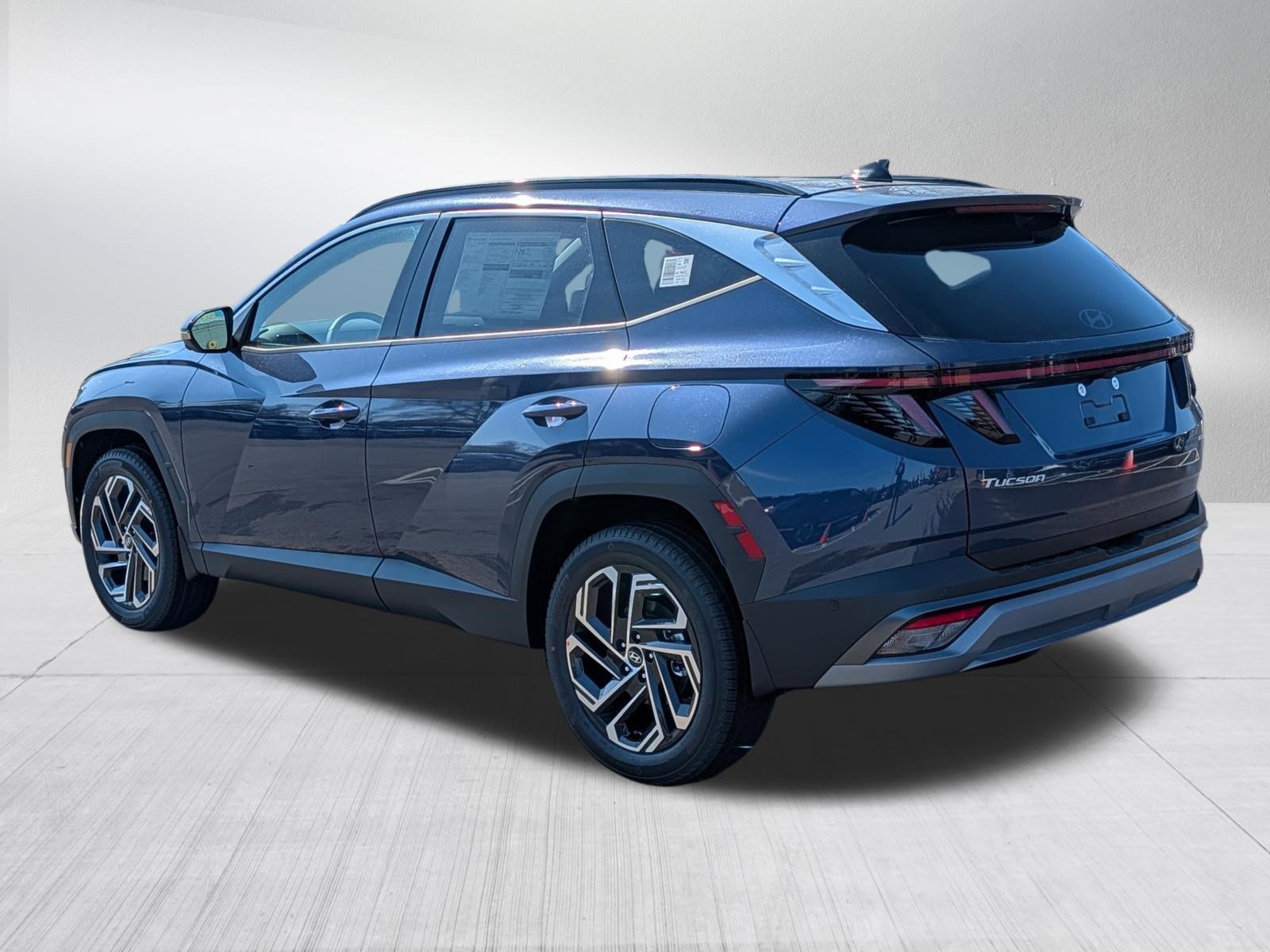 New 2026 Hyundai Tucson Limited image 3