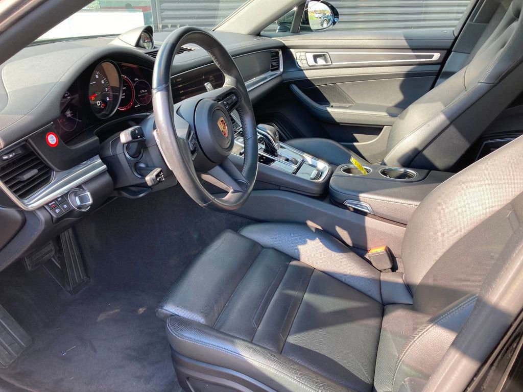 Certified 2023 Porsche Panamera 4 Platinum Edition AWD/4WD image 4