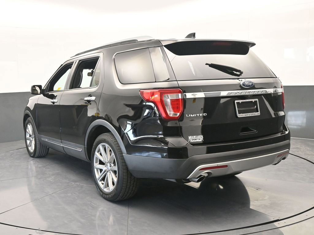 Used 2017 Ford Explorer Limited image 4