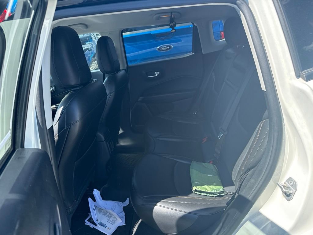 Used 2019 Jeep Compass Limited w/ Safety & Security Group AWD/4WD image 6