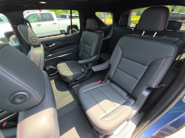 Used 2026 Chevrolet Traverse Z71 w/ Enhanced Driving Package AWD/4WD image 25