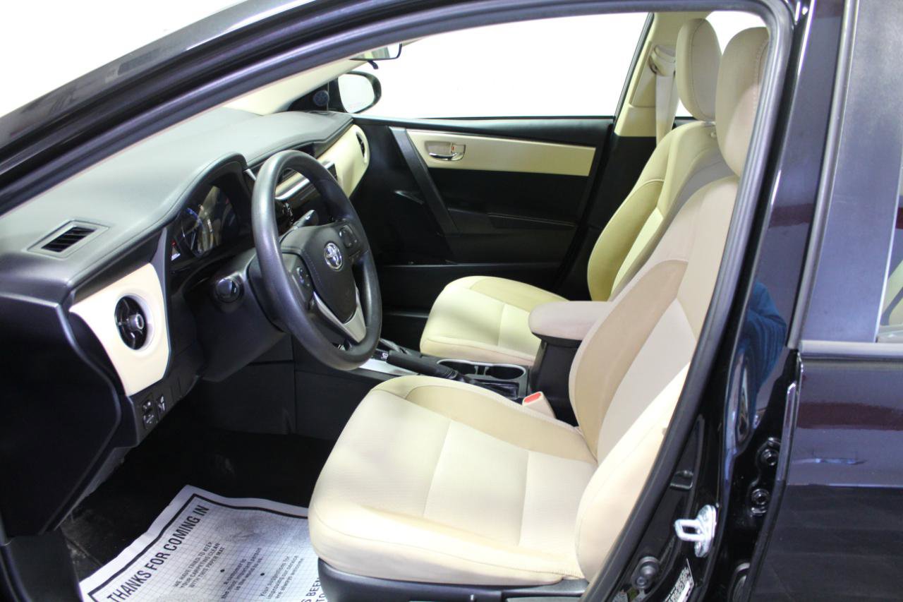 Used 2017 Toyota Corolla LE image 16