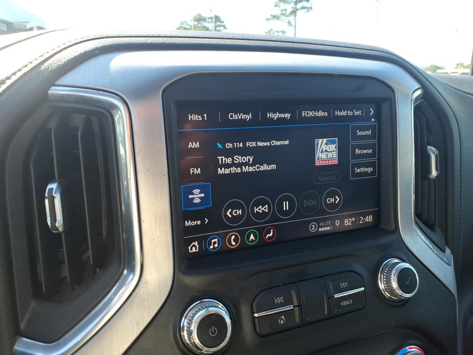 Used 2021 GMC Sierra 2500 SLT w/ SLT Premium Package image 14