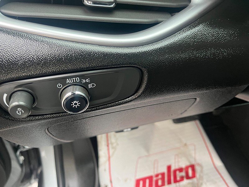 Used 2025 Chevrolet Malibu LT image 22