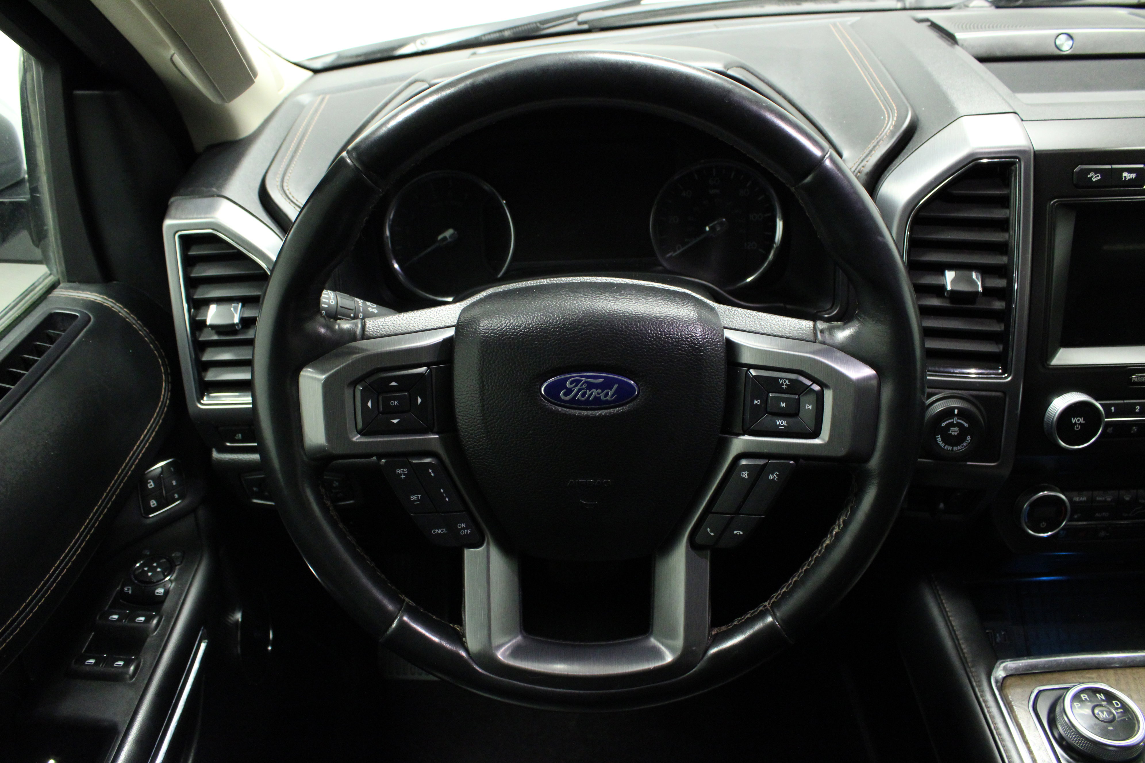 Used 2021 Ford Expedition Max Platinum AWD/4WD image 22