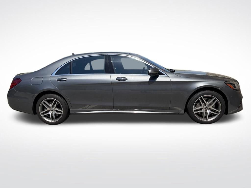 Used 2019 Mercedes-Benz S 560 4MATIC Sedan image 5