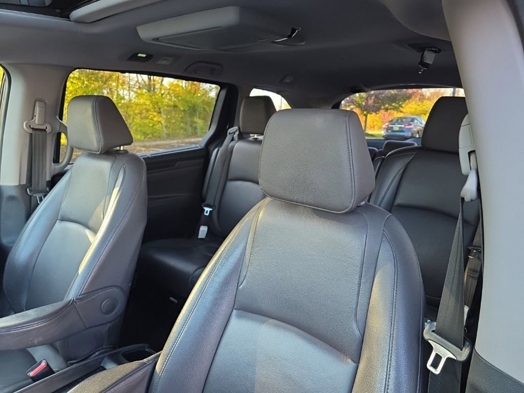 Used 2019 Honda Odyssey EX-L image 15