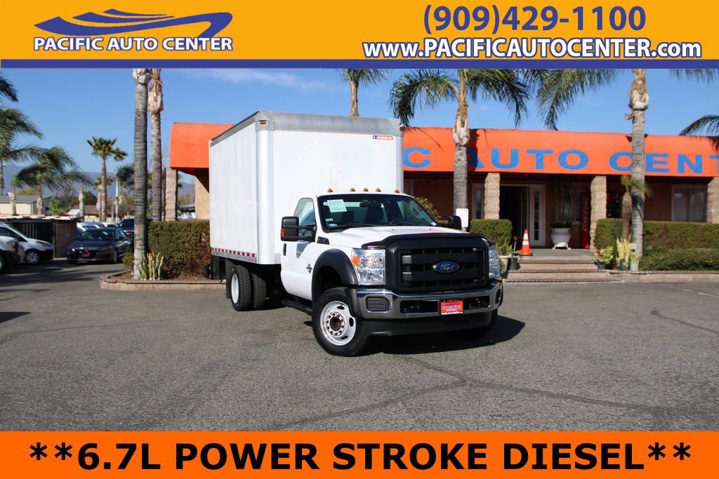 Used 2015 Ford F550 2WD Regular Cab Super Duty image 1