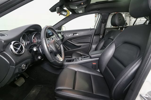 Used 2018 Mercedes-Benz GLA 250 4MATIC image 37